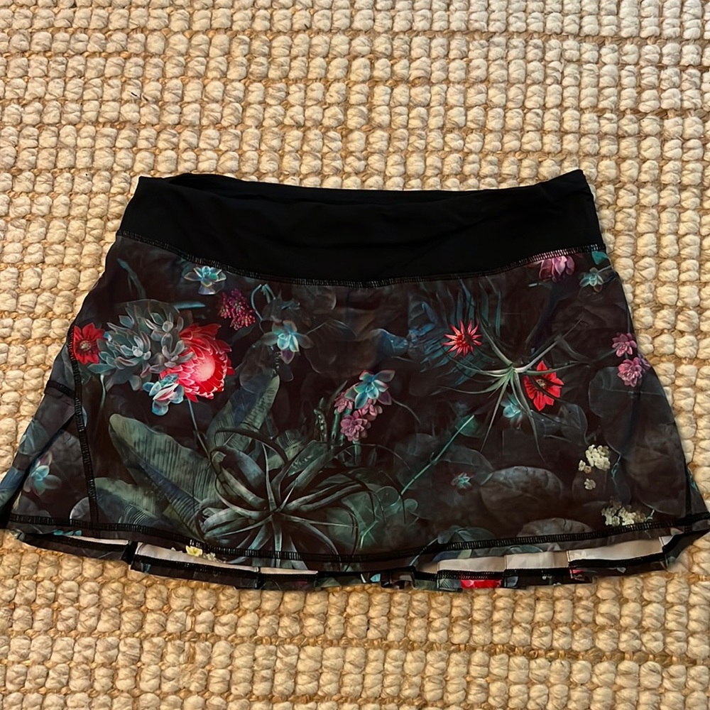 Lululemon skort